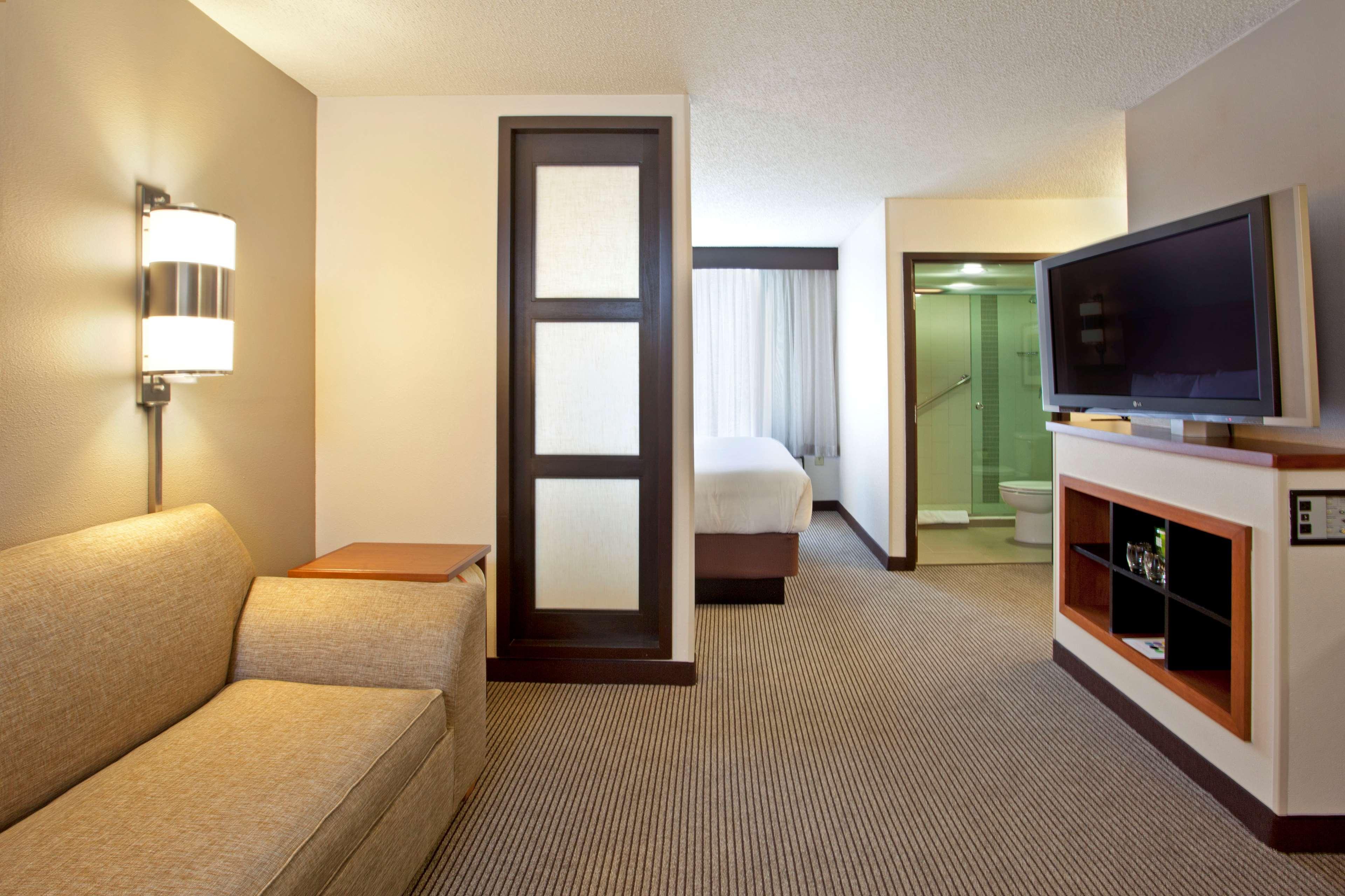 Hyatt Place North Raleigh Midtown מראה חיצוני תמונה